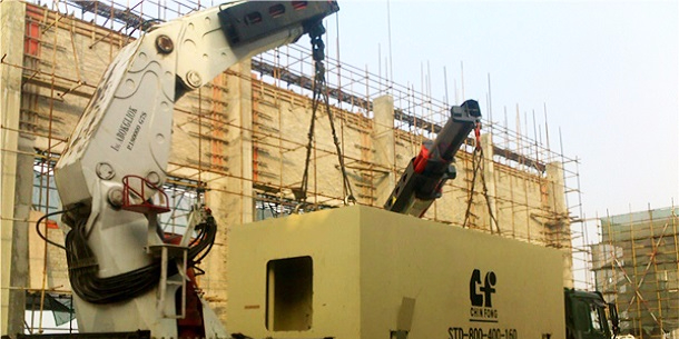 工廠設(shè)備搬運(yùn)裝卸需要注意什么？ 上海設(shè)備裝卸搬運(yùn)哪家好？